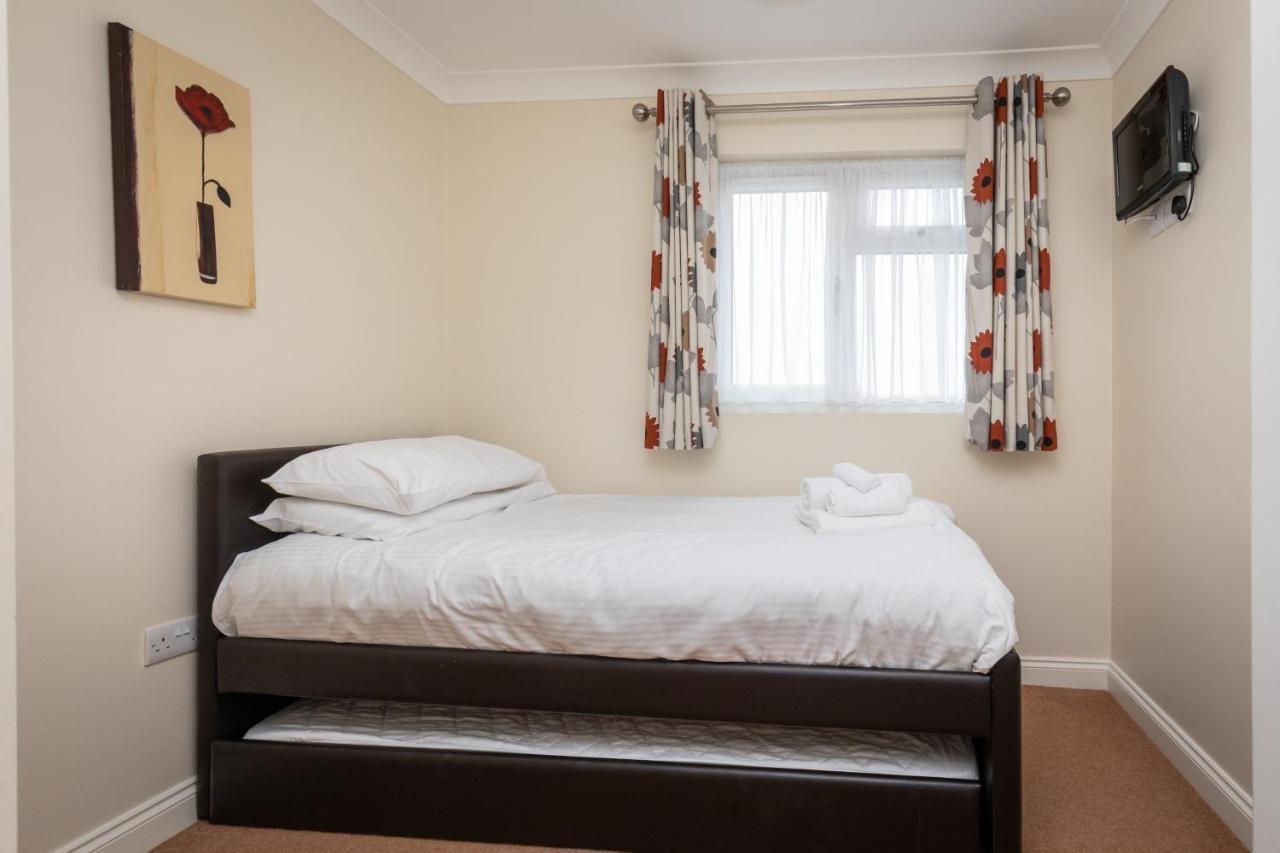 Atlantic Bays Holiday Park Saint Ervan Bagian luar foto